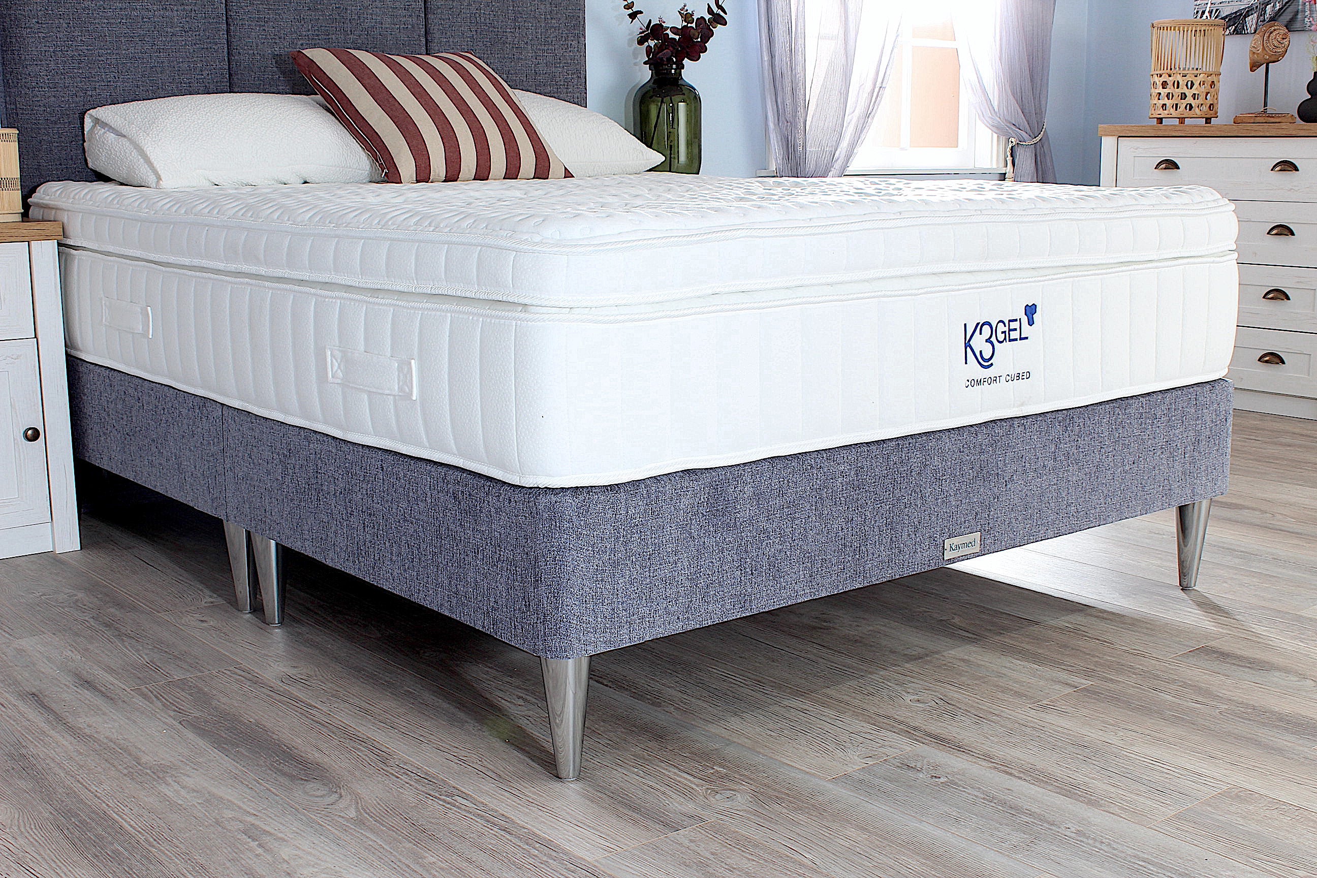 King Koil K3 Gel Nirvana 2200 5ft King Mattress