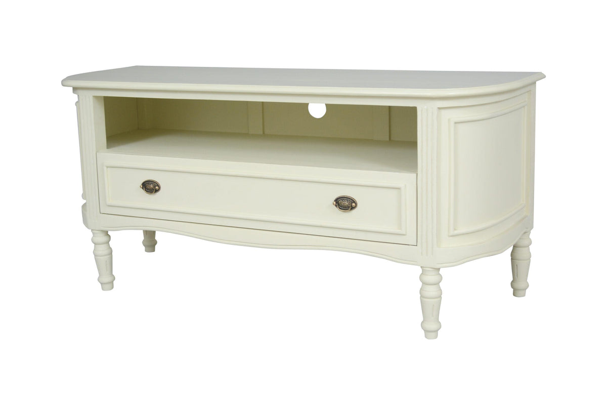 Hermitage TV Chest