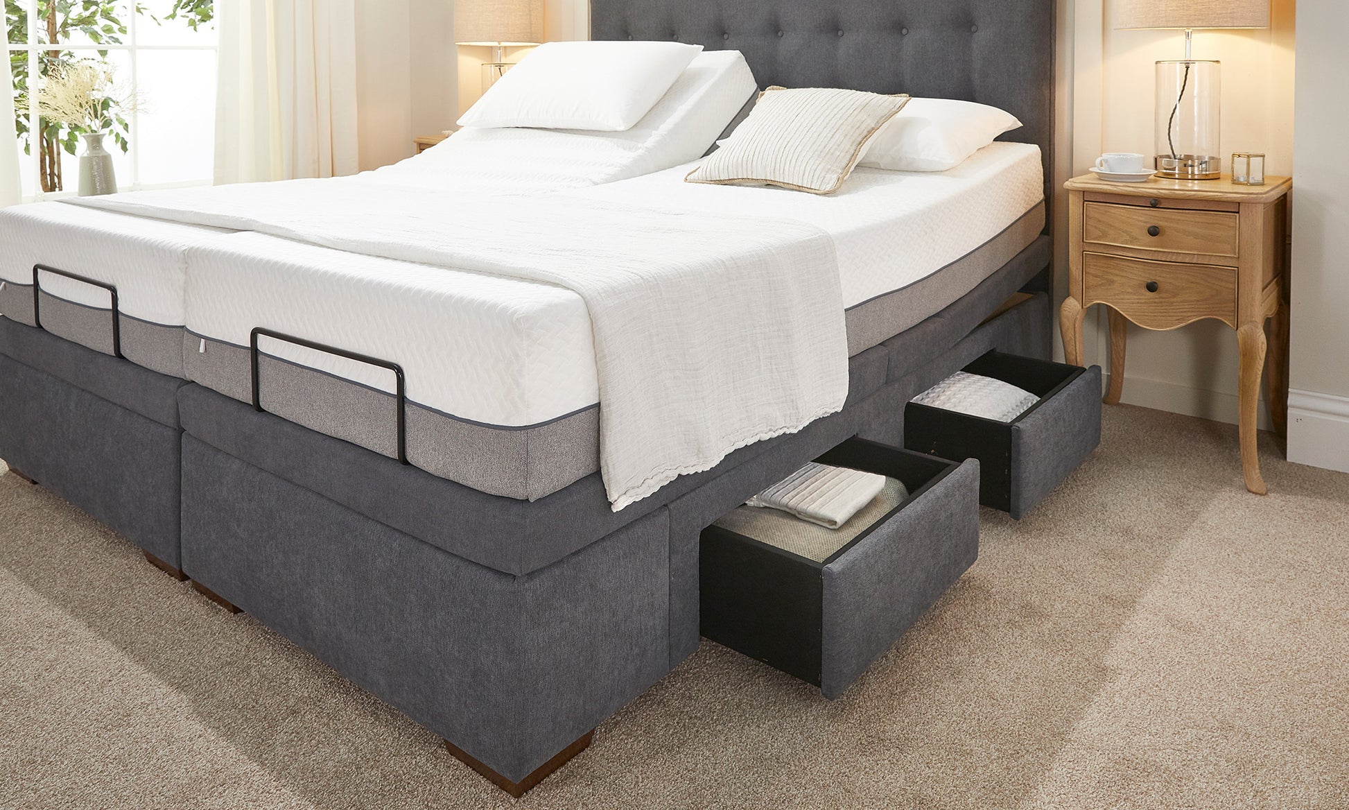Motion Divan Adjustable Bed