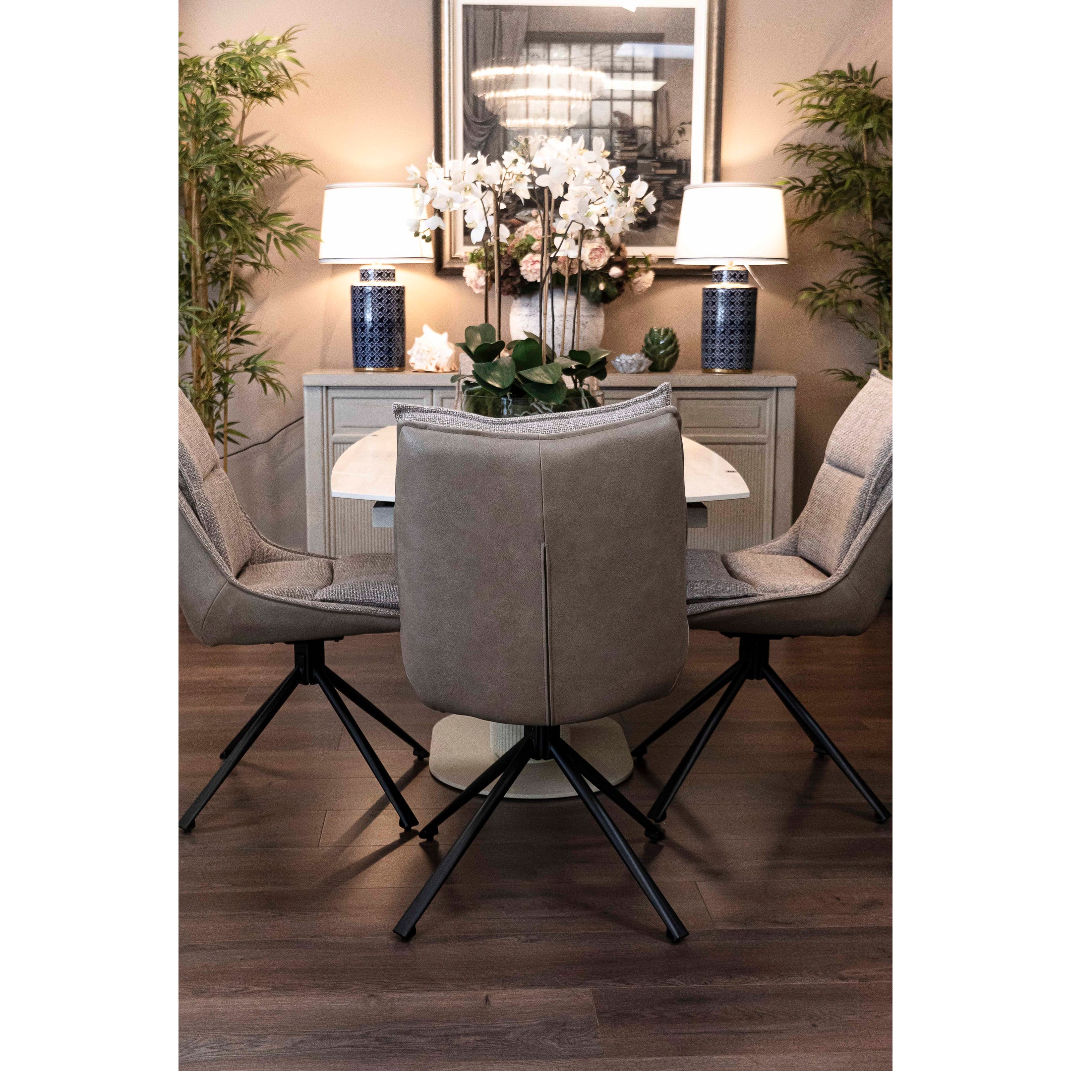 Siena Extending Dining Table and Daly Light Brown Dining Chair Bundle