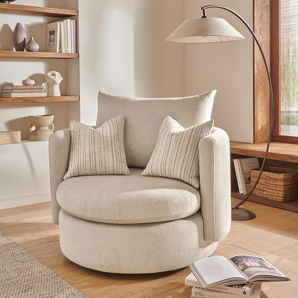 Hudson Swivel Chair