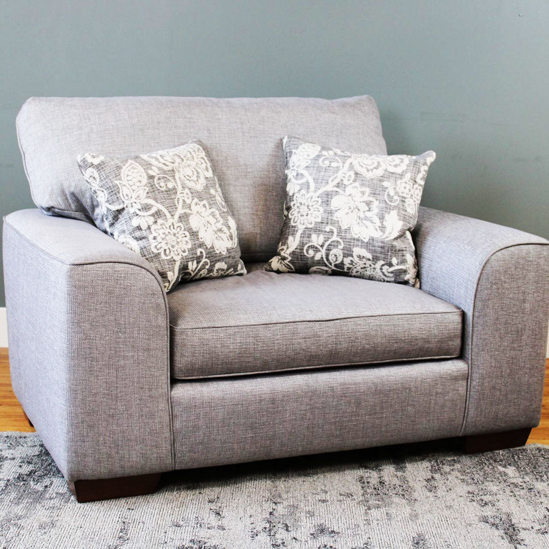 Daxton Love Seat