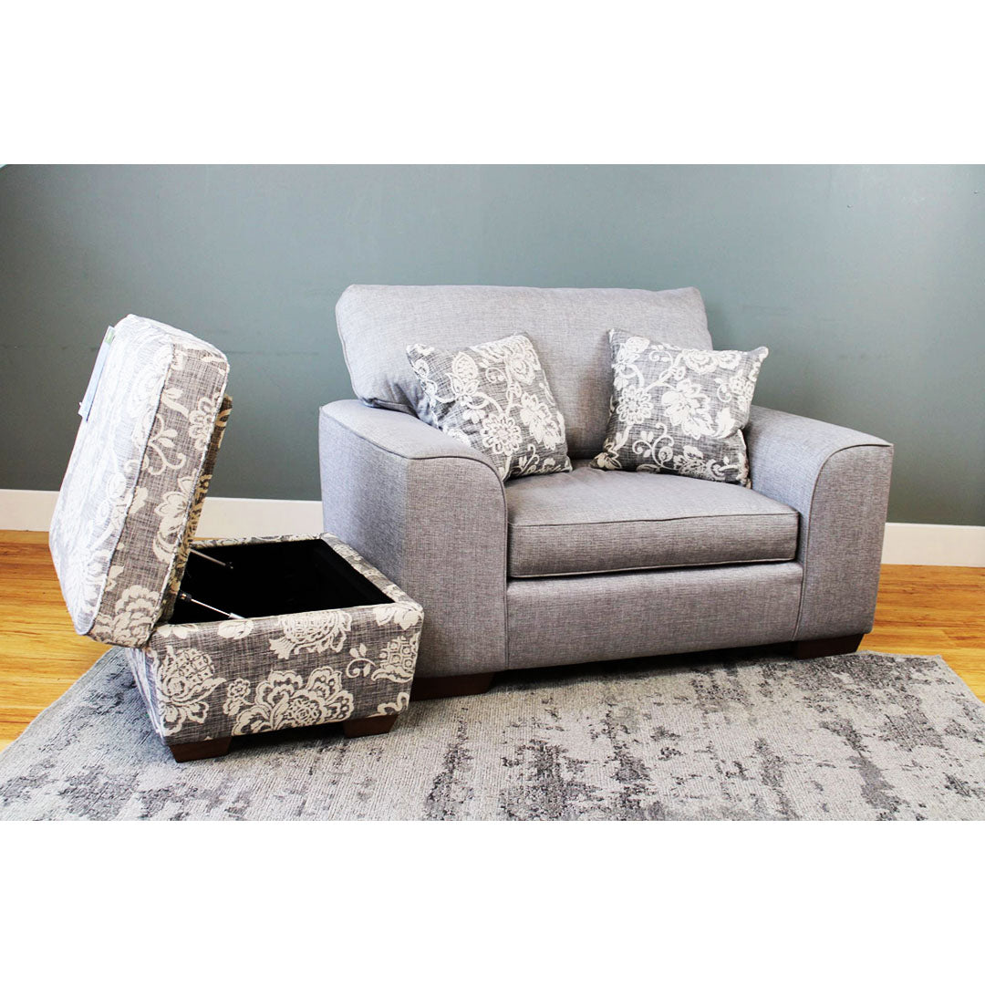 Daxton Love Seat