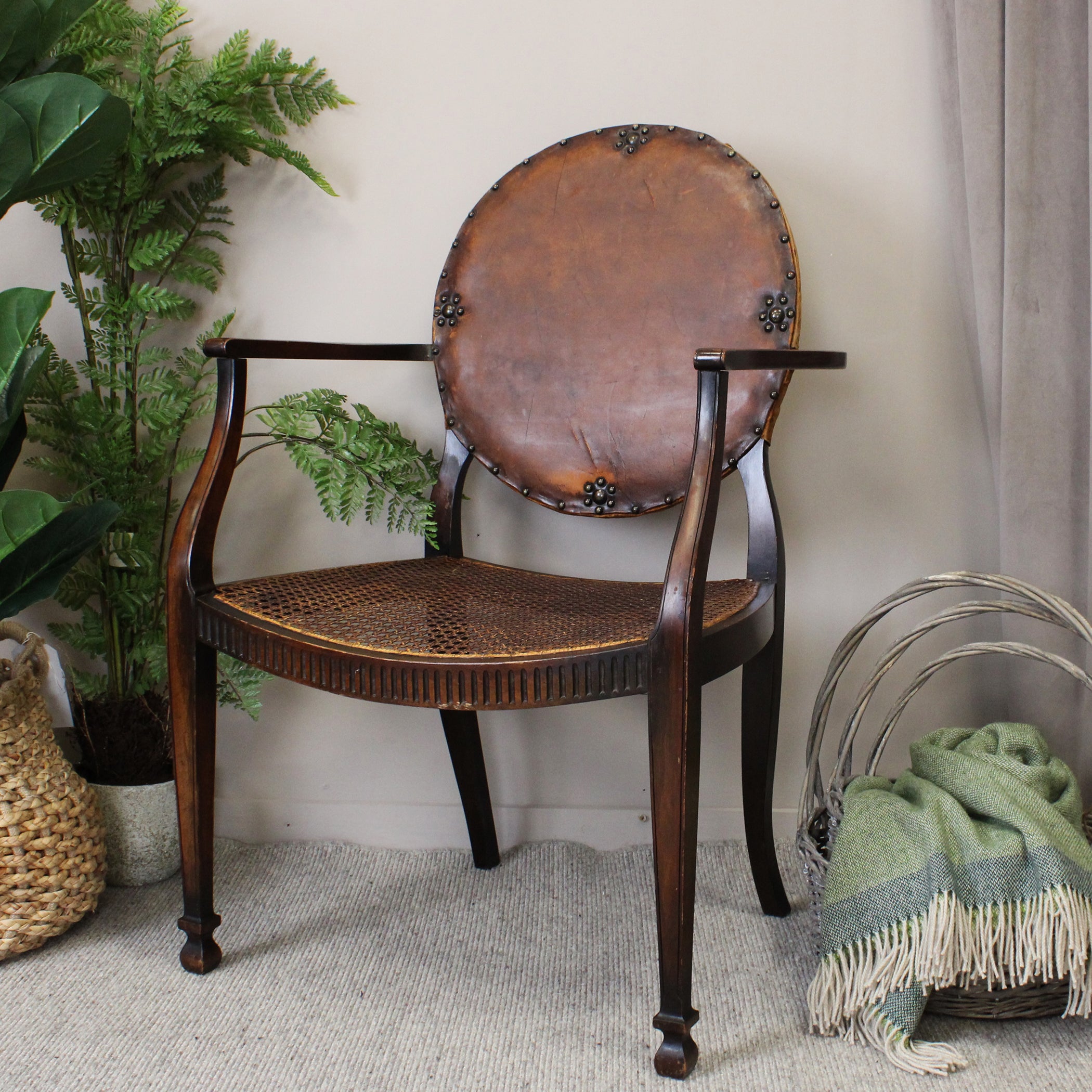 Hepplewhite Style Mahogany oval Leather back chair