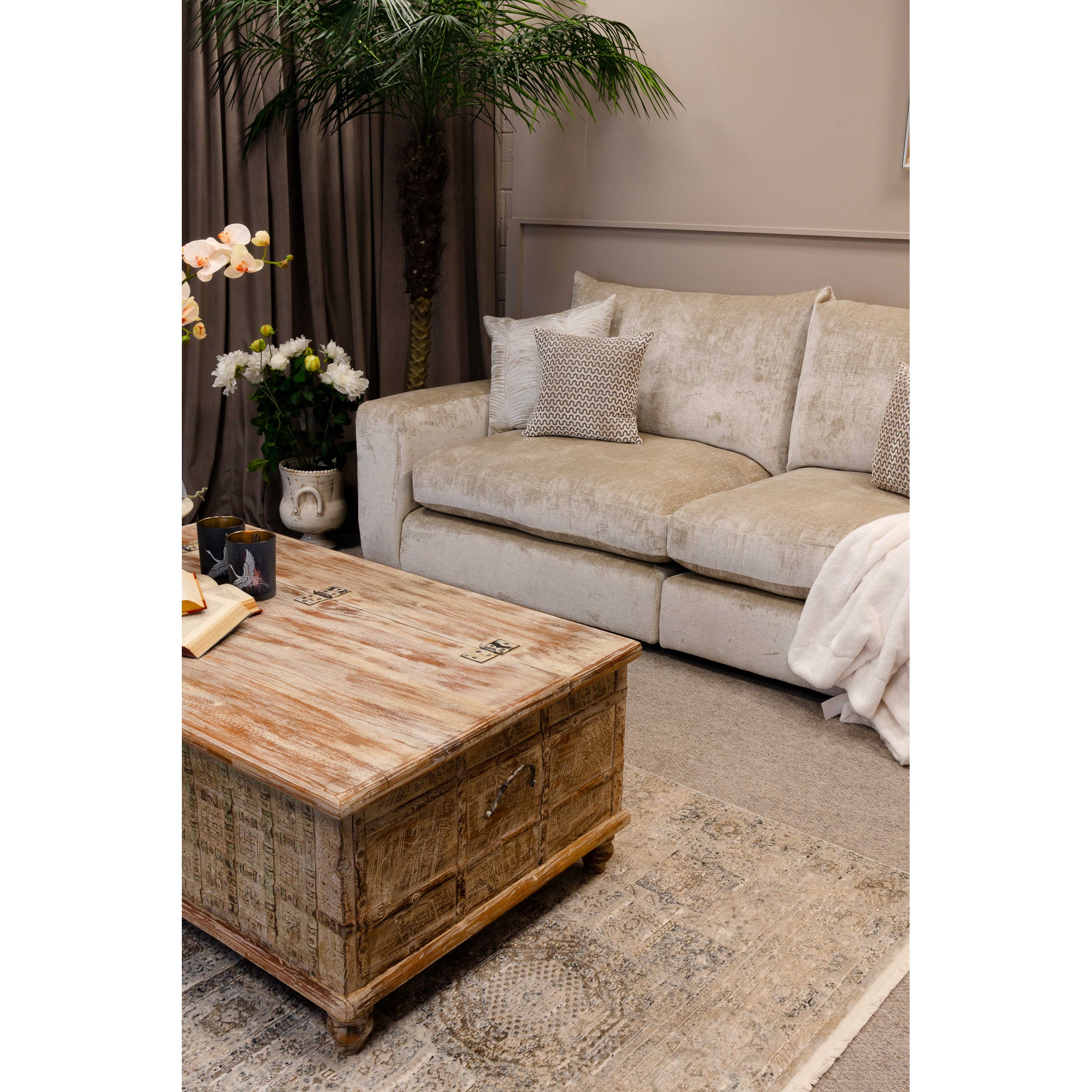 Avolon Large Split Sofa Display model