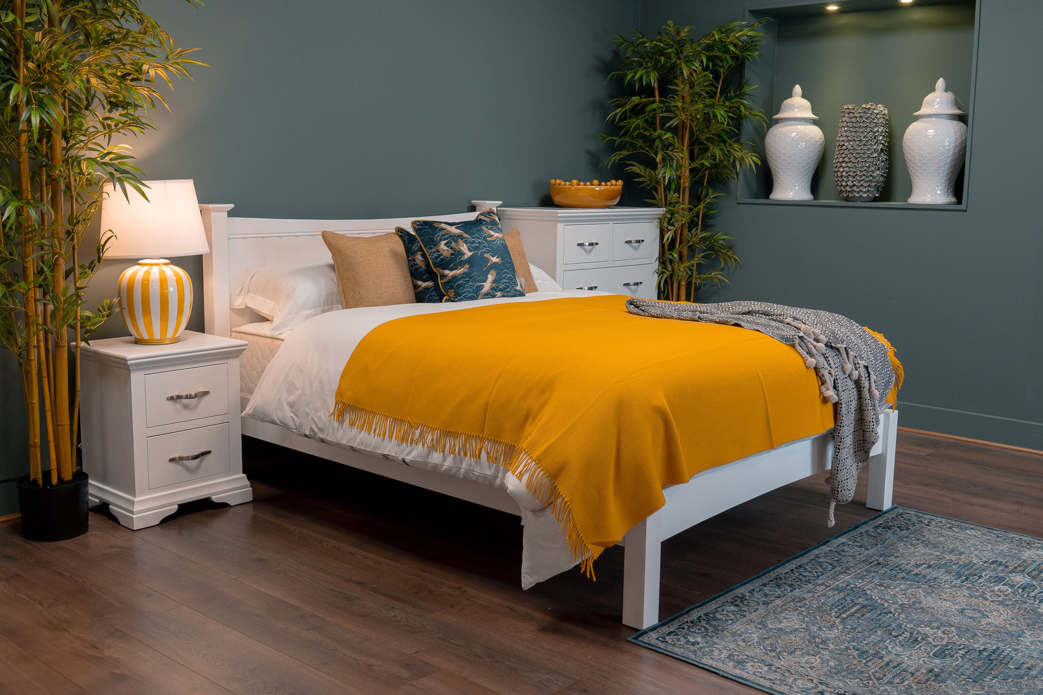Layla 4ft6" Double Off-White Wood Bed Frame